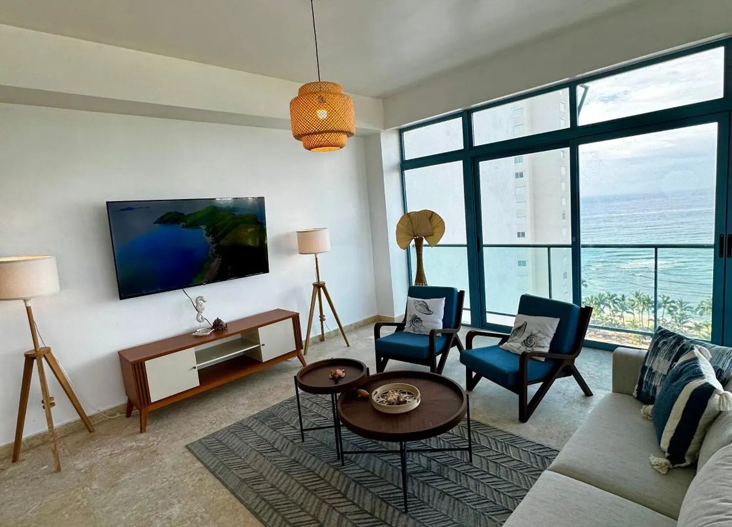 Juan Dolio, Beach Access 2 Bedroom Apt Salitre Tower Front Of Club Hemingway